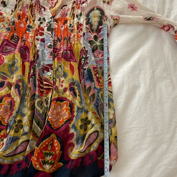 Floral Multicolor Button-Up Blouse - Picture 5 of 6